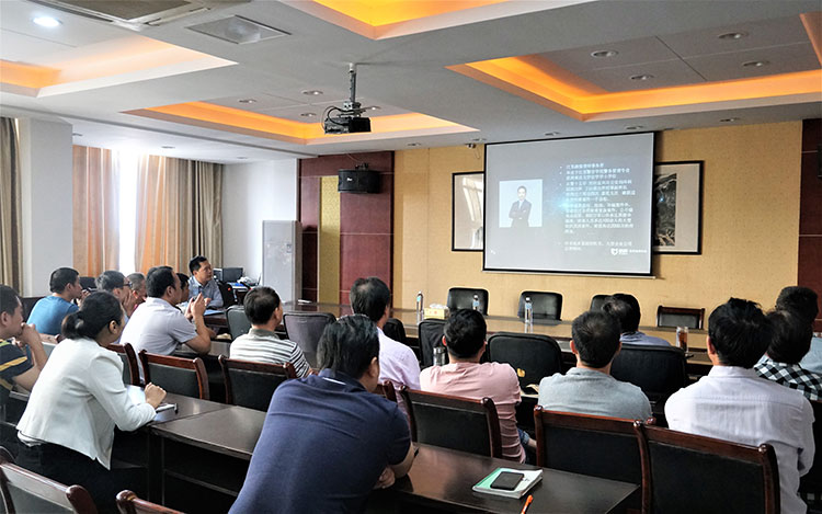 宙斯泵業(yè)舉辦經(jīng)營法務(wù)講座