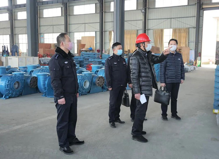 市公安局相關(guān)部門到宙斯泵業(yè)走訪