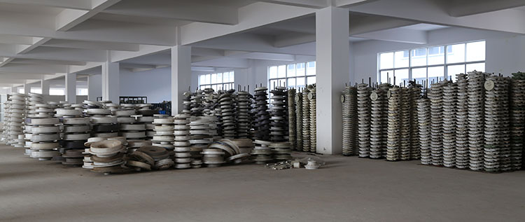 部分大塑料泵蓋