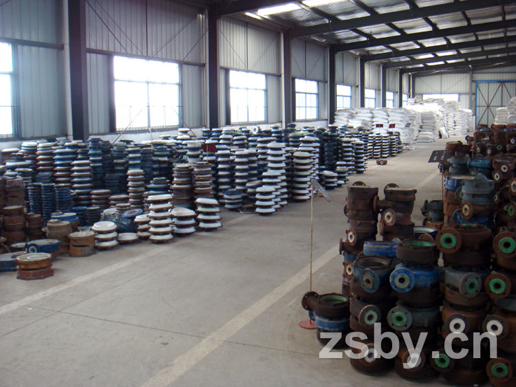 宙斯泵業(yè)倉(cāng)庫(kù)襯塑泵殼泵蓋庫(kù)存