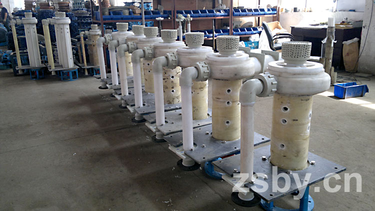 宙斯泵業(yè)安裝車(chē)間液下泵組