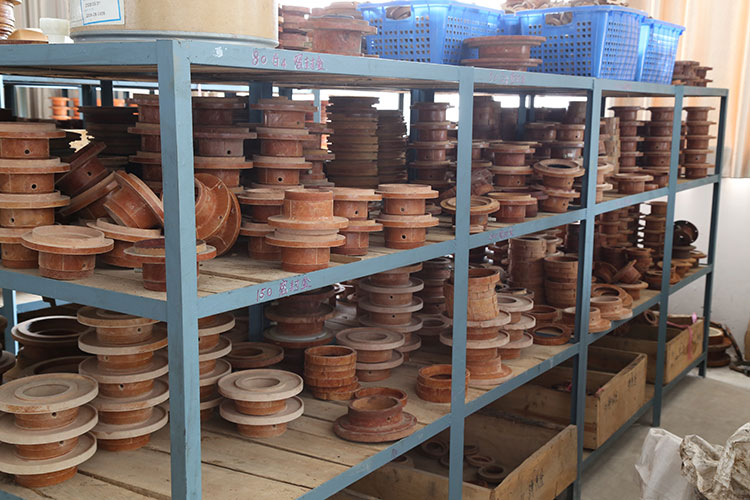 密封盒等零部件整齊有序